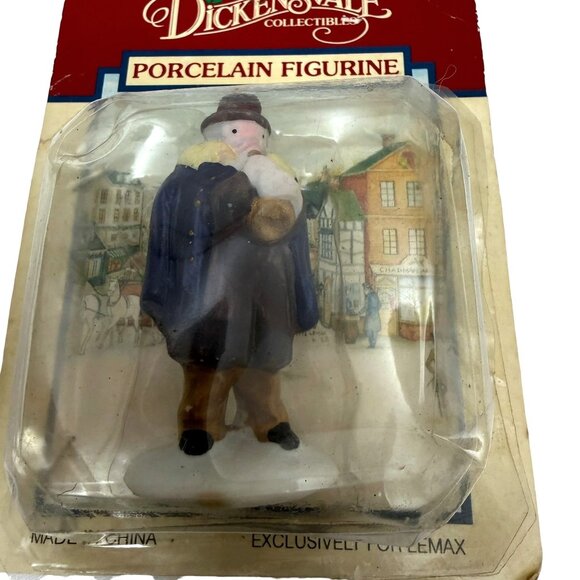 Lemax Christmas Village Figurine Musician Dickensvale Collectible Vintage - Picture 1 of 8
